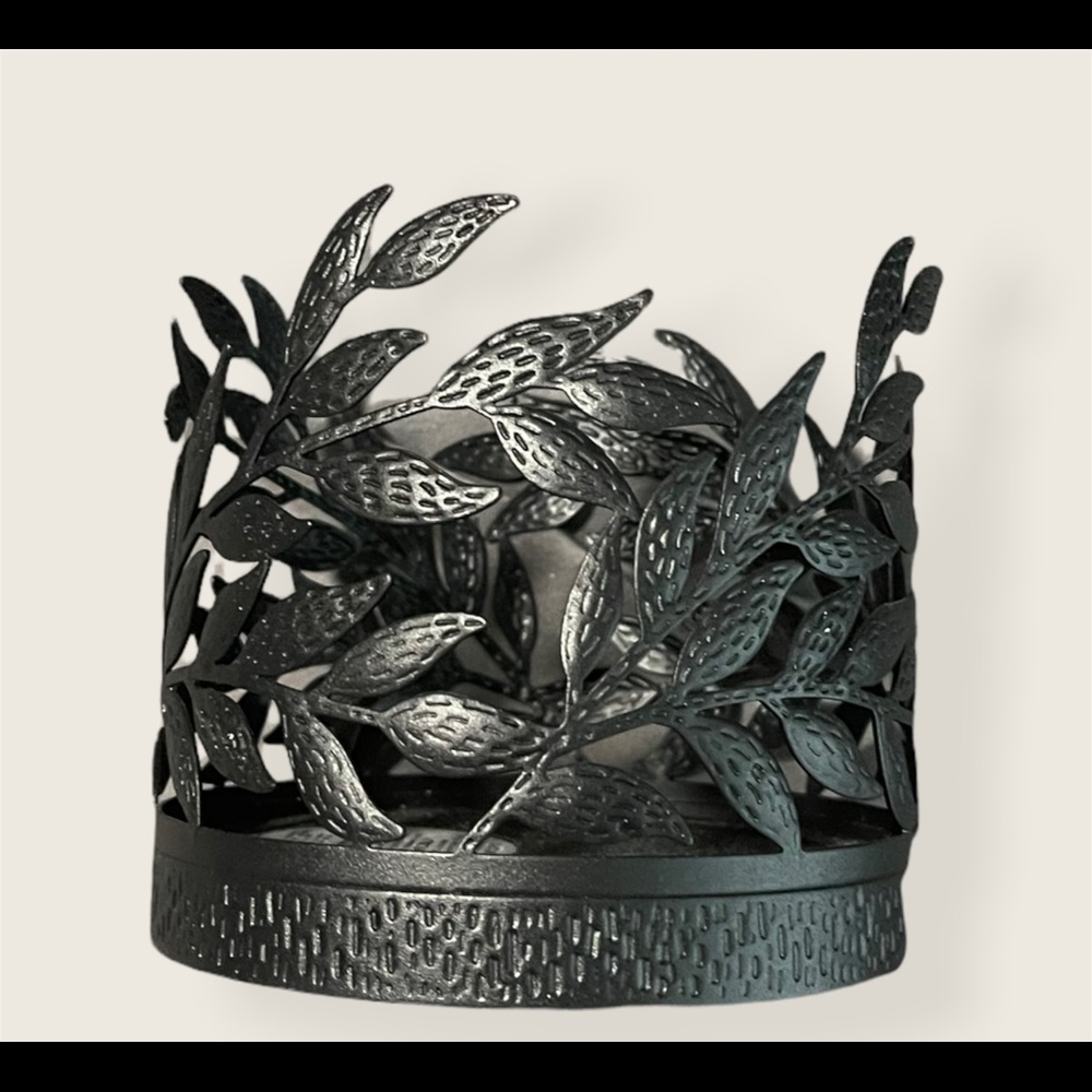 Bath & Body Works Black Leaves 3 Wick Candle Holder